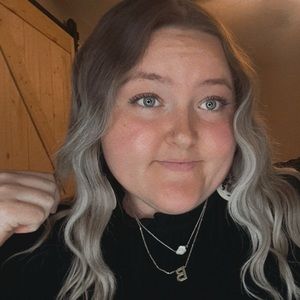 Meet your Posher, Brianna